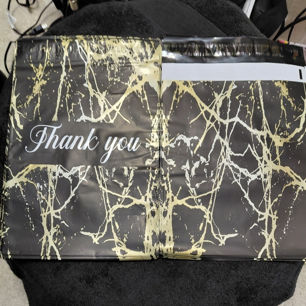 20ct. 10x13 Polymailers Bonus: Random Thank You Cards/Stickers - Picture 5 of 6